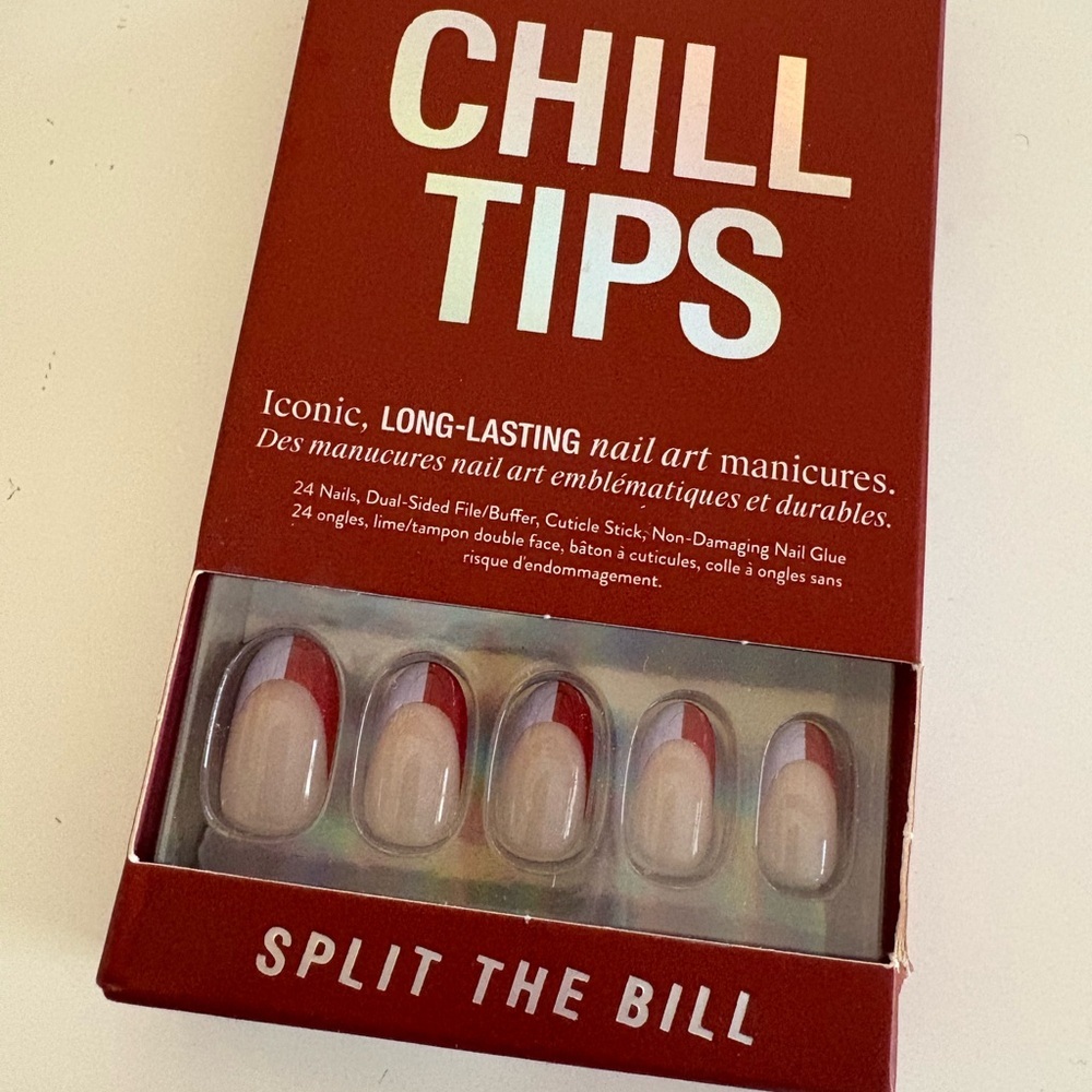 NWT Chill Tips Reusable Press-On Manicure Kit - Picture 4 of 11